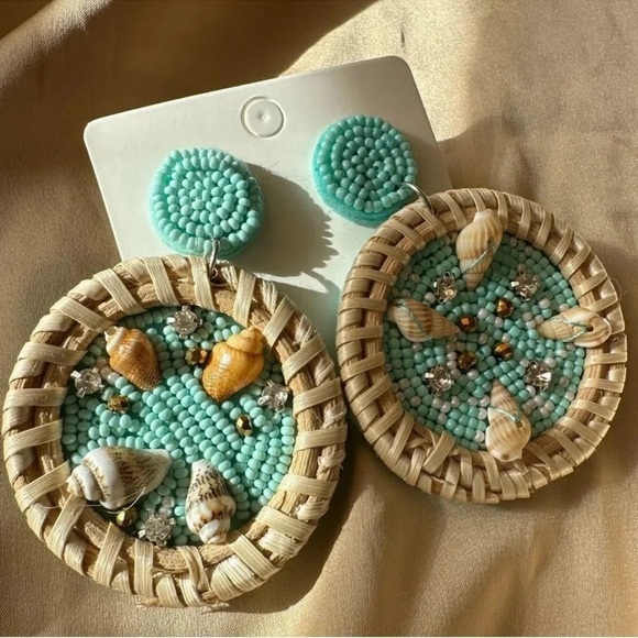 Bohemian Beach Circle Seashell Rattan Earrings Brand New - Picture 2 of 7